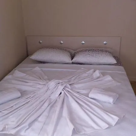 Ξενοδοχείο Bebek