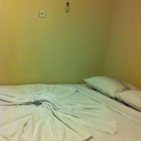 Ξενοδοχείο Bebek 3*